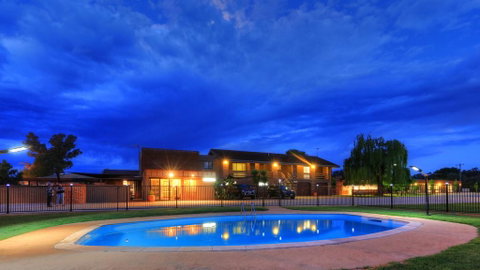 Motel Meneres - Yamba Accommodation 0
