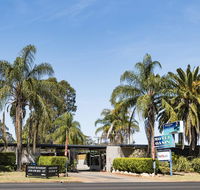Motel Oasis - Yamba Accommodation