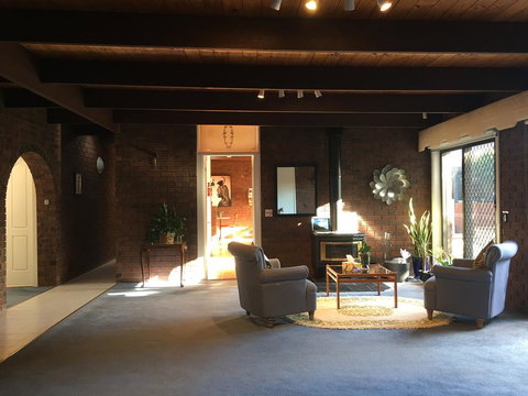 Mountain Gate Villa - Yamba Accommodation 3