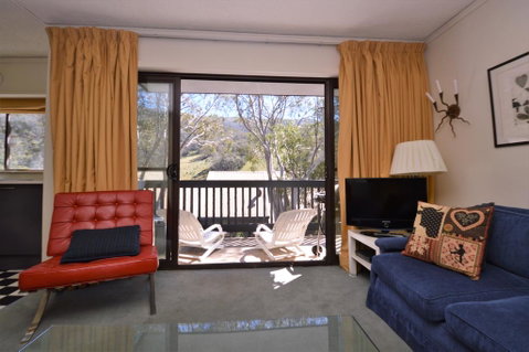 Mowamba B2 Three Bedroom - Yamba Accommodation 2