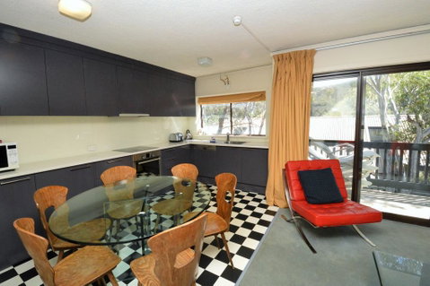Mowamba B2 Three Bedroom - Yamba Accommodation 1