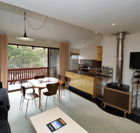 Mowamba D5 - Yamba Accommodation