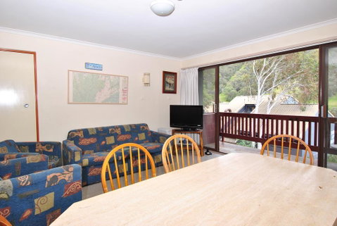 Mowamba E1 - Yamba Accommodation 2