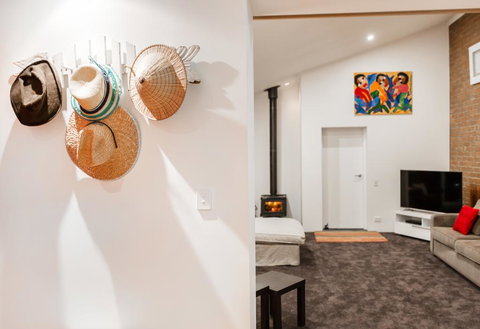 Mt Martha Retreat - Yamba Accommodation 1