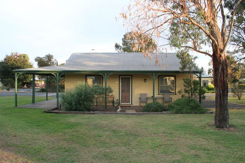 Murray River Resort - Yamba Accommodation 1
