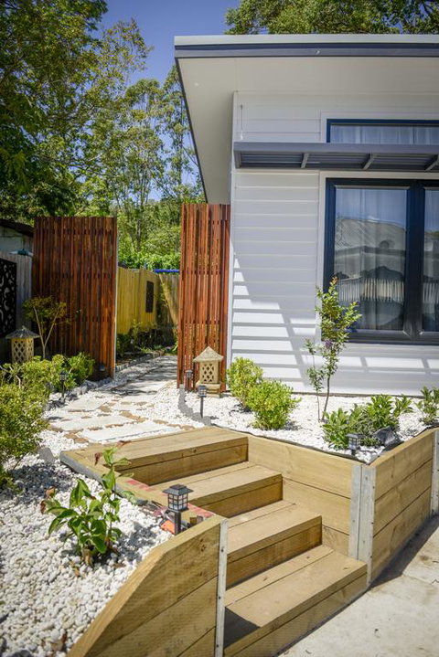 Myrtle Tree Lodge - Trunks - Yamba Accommodation 3