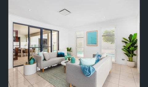 Narrabeen Beach House - Yamba Accommodation 2
