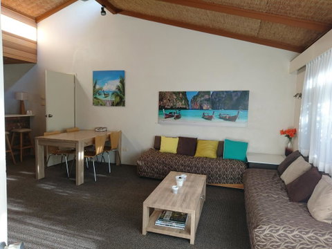 Nautical Owl - Yamba Accommodation 0