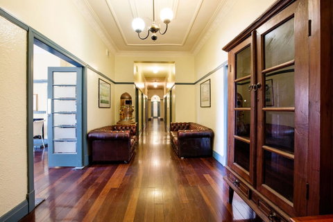 Captain Stirling Hotel - Yamba Accommodation 22