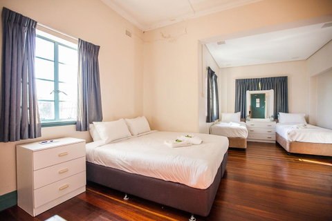 Captain Stirling Hotel - Yamba Accommodation 37