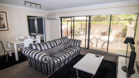 Visit Perth Now - Yamba Accommodation 6