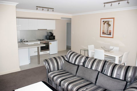 Visit Perth Now - Yamba Accommodation 5