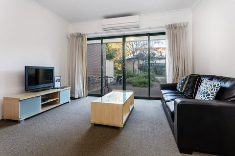 Perth Ascot Central Apartment Hotel Official - Yamba Accommodation 24