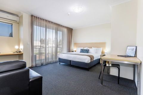 Perth Ascot Central Apartment Hotel Official - Yamba Accommodation 14
