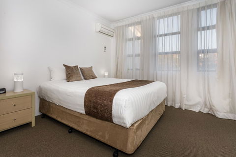 Perth Ascot Central Apartment Hotel Official - Yamba Accommodation 16