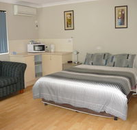 Albany Apartments - Yamba Accommodation