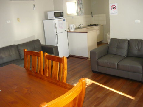 Albany Apartments - Yamba Accommodation 3