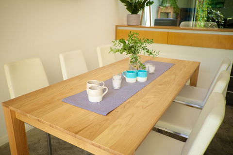 Cottesloe Artist's Beach Retreat - Yamba Accommodation 32