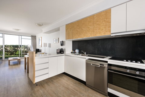 Be. Fremantle - Yamba Accommodation 10