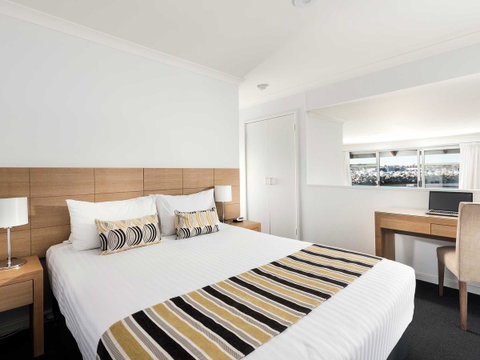 Be. Fremantle - Yamba Accommodation 13
