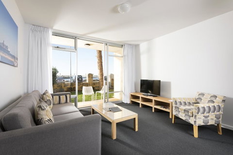 Be. Fremantle - Yamba Accommodation 4