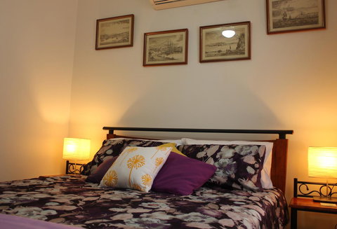Jacaranda Hideaway Bed & Breakfast - Yamba Accommodation 1