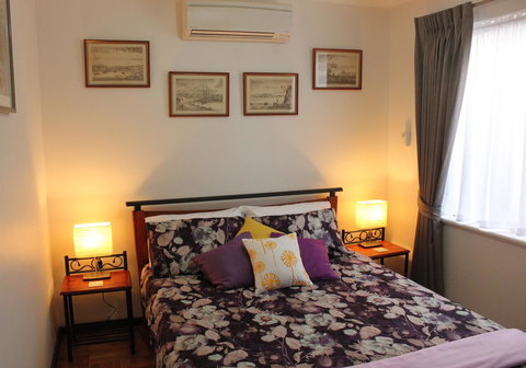 Jacaranda Hideaway Bed & Breakfast - Yamba Accommodation 2