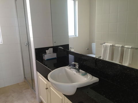 West End District Apartments - Yamba Accommodation 12