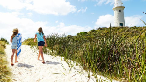 Gallery Serviced Apartments - Yamba Accommodation 25