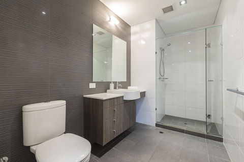 Gallery Serviced Apartments - Yamba Accommodation 19