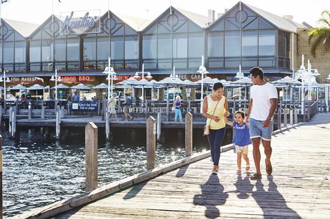 Gallery Serviced Apartments - Yamba Accommodation 28