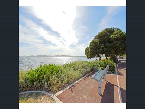 Applecross Village Apartment - Yamba Accommodation 40