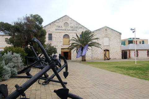 Suffolk House - Yamba Accommodation 23