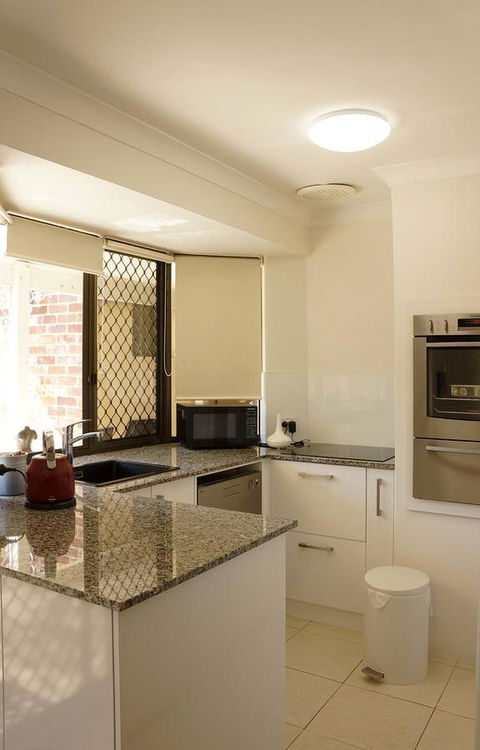 Suffolk House - Yamba Accommodation 9