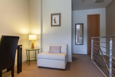 Cloisters - Yamba Accommodation 13