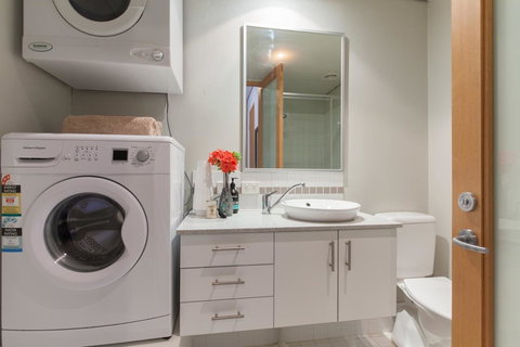 Cloisters - Yamba Accommodation 15