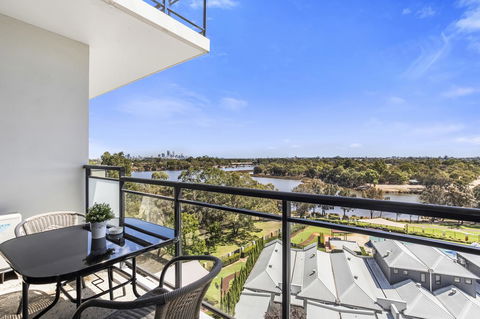 508 Stupendous Sunsets & Views Pool Gym Parking - Yamba Accommodation 25
