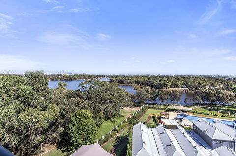 508 Stupendous Sunsets & Views Pool Gym Parking - Yamba Accommodation 35