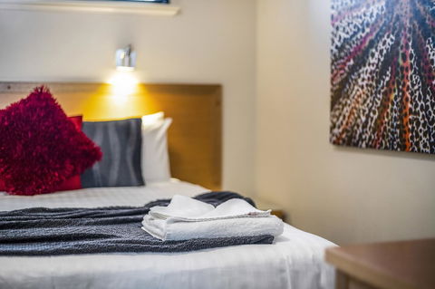 508 Stupendous Sunsets & Views Pool Gym Parking - Yamba Accommodation 1
