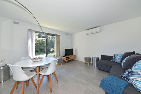 Cottesloe Apartment Close To Beach - Yamba Accommodation 18