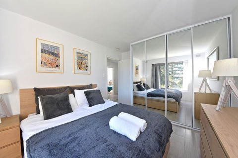 Cottesloe Apartment Close To Beach - Yamba Accommodation 0