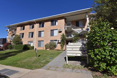 Cottesloe Apartment Close To Beach - Yamba Accommodation 30