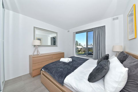 Cottesloe Apartment Close To Beach - Yamba Accommodation 15