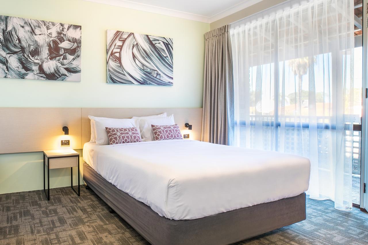 Landsdale WA Yamba Accommodation