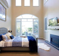 Sorrento Beach Manor - Yamba Accommodation