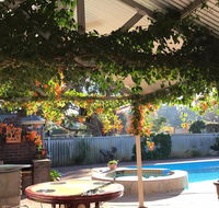 Swan Valley Rest Cottage - Yamba Accommodation