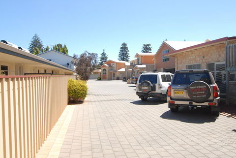 Esperance Foreshore Apartments - Yamba Accommodation 7