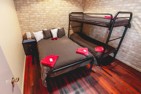 Esperance Foreshore Apartments - Yamba Accommodation 17
