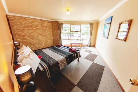 Esperance Foreshore Apartments - Yamba Accommodation 12