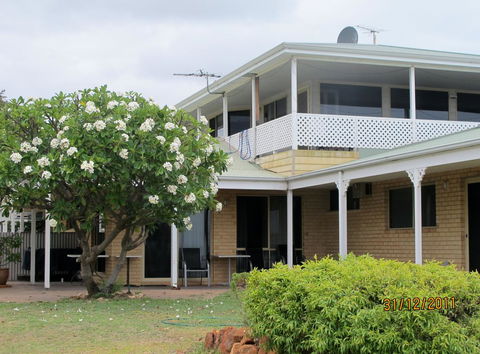 Kalbarri Riverfront Unit - Yamba Accommodation 2